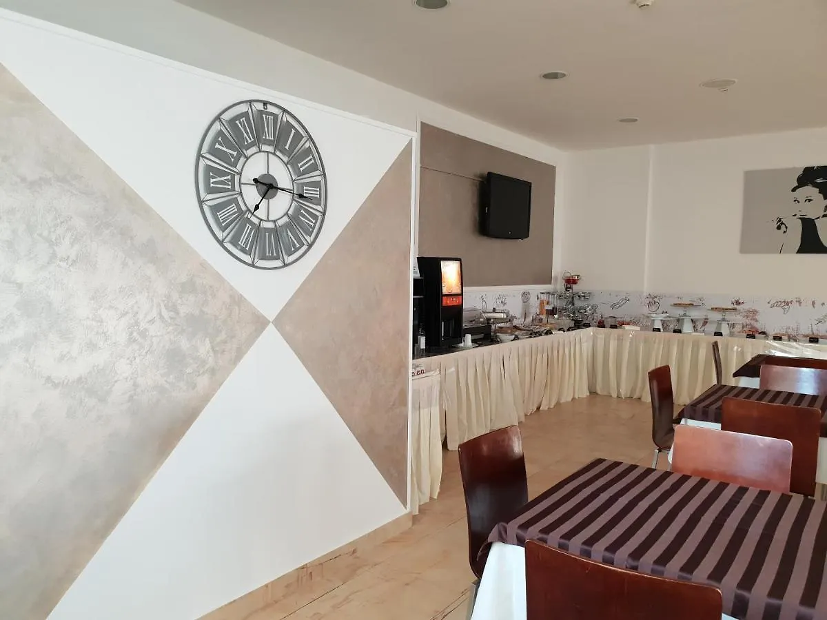Hotel Diamante Cesenatico 3*,